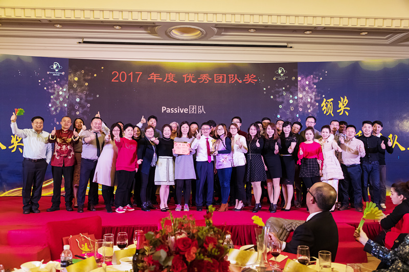 優(yōu)秀團(tuán)隊(duì)_副本.jpg